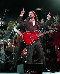 Marco Antonio Solis Picture 4