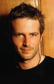 Michael Vartan ficha por Time