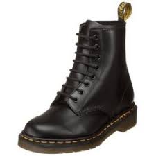 Calling Doc Martens - via Daymix