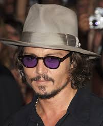 johnny depp, - via Daymix