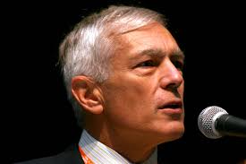 Wesley Clark Image wesley clark speaking.jpg Picture 5