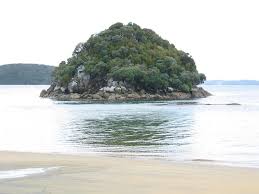 one of the little islets off - via Daymix