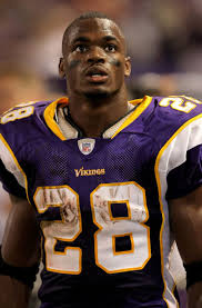 adrian peterson - via Daymix