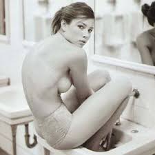  x3cb x3ejessica biel x3c b x3e topless photo of her  x3cb x3e    x3c b x3e