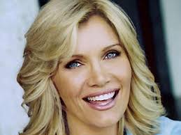 Lana Clarkson - God Bless - via Daymix