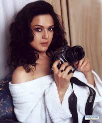 <b>preity</b>_<b>zinta</b>_020_spaa.jpg