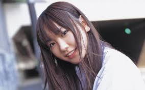 http://blog-imgs-21.fc2.com/c/s/n/csnmoe/yui_a156-1280x800.jpg