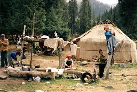File:Kazakhs people.jpg - via Daymix
