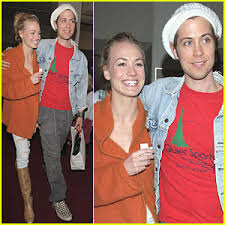 Tim Loden: Yvonne Strahovski's - via Daymix
