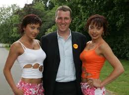 Image Ben and the <b>Cheeky Girls</b> Picture