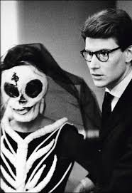 Image <b>Yves Saint Laurent</b> dies at 71 Picture