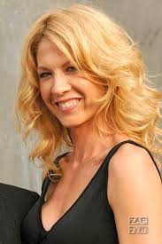 Jenna Elfman