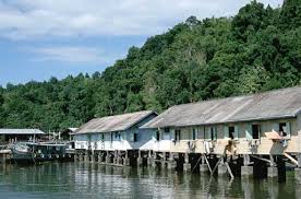       Dayak   community of  Rumah   Nyawin