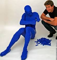 medium is LEGOs. - via Daymix