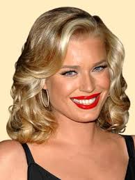 Rebecca Romijn Picture 1