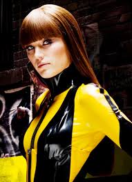 malin_akerman_watchmen-31.