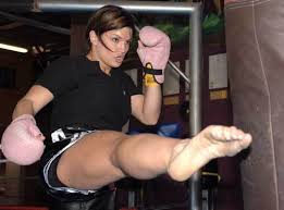 Gina Carano - via Daymix