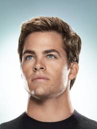Chris Pine - Captain James - via Daymix
