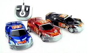 Remote Control Cars:Make - via Daymix
