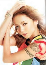 安室奈美恵（アムロナミエ）さん