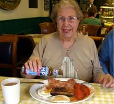 of British people eating - via Daymix
