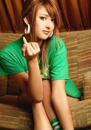 Leah grew up in Las Vegas,