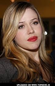 Majandra Delfino Image Majandra Delfino at "Untraceable" World Premiere   Arrivals | Top News Picture 0