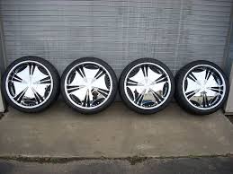 at these 4 22" chrome rims