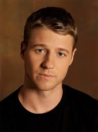 Image <b>Benjamin McKenzie</b> stars Picture