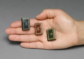   Miniature   Books