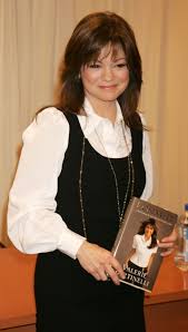 Valerie Bertinelli at a book . - via Daymix
