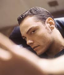 Image <b>Tiziano Ferro</b> Bio Picture