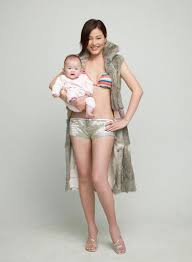 娱乐圈难得一见的女星母子秀
