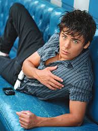 Zac Efron Picture 0