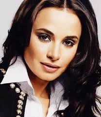 Mia Maestro
