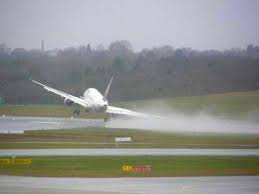 hamburg near crash. Landing at