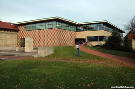  Robert Venturi - Great Buildings 