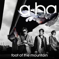 Image <b>a</b> <b>ha</b> foot of the mountain Picture