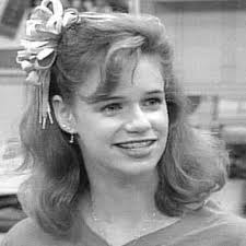 Andrea Barber - Photos - via Daymix