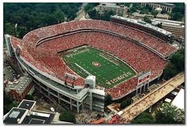 sanford-stadium.jpg - via Daymix
