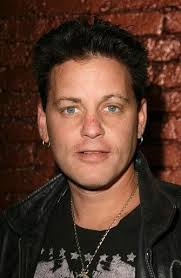 Corey Haim - via Daymix