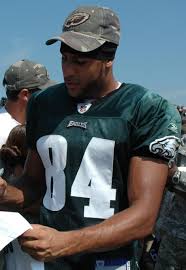 Hank Baskett married - via Daymix