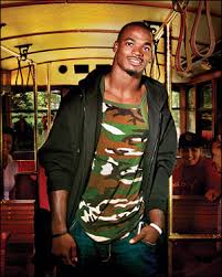 Adrian Peterson, Ex-Oklahoma - via Daymix