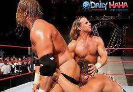Wrestling is for gay - via Daymix