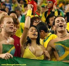   BRAZILIAN SOCCER   FAN TRYING TO    