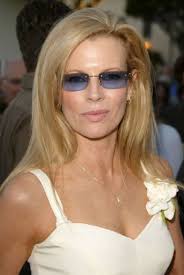Kim Basinger Image 2360 large.jpg Picture 4