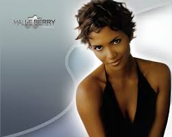 Halle Berry Picture 4