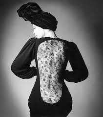 Image <b>Yves Saint Laurent</b>  de Young Picture