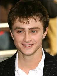 Image Moviefone& 39;s Hottest 25 stars under <b>...</b> Picture