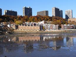Edgewater NJ (Hudson River low - via Daymix